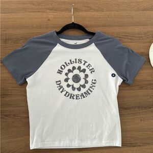 Hollister Women’s Graphic Baby Baseball Tee
